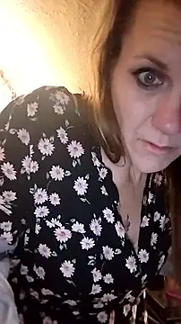 Snapshot of faithfulchic chatting on November 8, 6:35 am faithfulchic online show from November 8, 6:35 am