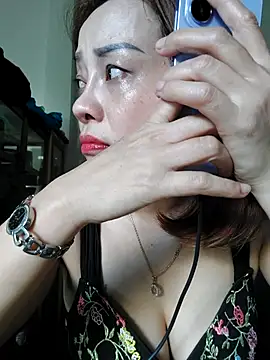 Snapshot of Baby-bigboobs20 chatting on November 8, 9:42 am Baby-bigboobs20 online show from November 8, 9:42 am