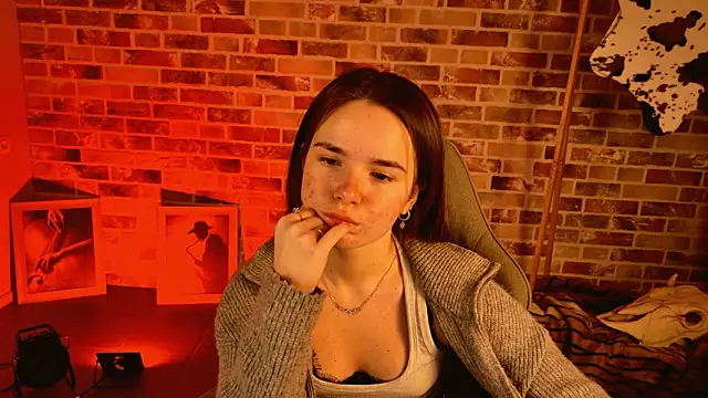 May Bloom online show from March 3, 5:13 am