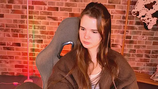 May Bloom online show from March 10, 6:29 am