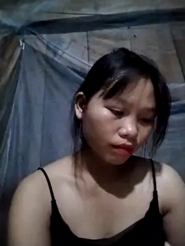 Snapshot of linh-miu99 chatting on October 20, 2:06 pm linh-miu99 online show from October 20, 2:06 pm