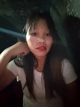 Snapshot of linh-miu99 chatting on November 6, 1:01 pm linh-miu99 online show from November 6, 1:01 pm