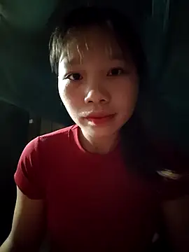 Snapshot of linh-miu99 chatting on November 8, 5:12 pm linh-miu99 online show from November 8, 5:12 pm