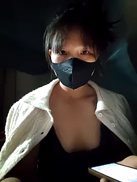 Snapshot of linh-miu99 chatting on November 15, 1:40 pm linh-miu99 online show from November 15, 1:40 pm