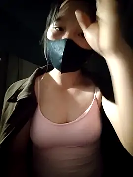 Snapshot of linh-miu99 chatting on November 17, 5:08 pm linh-miu99 online show from November 17, 5:08 pm