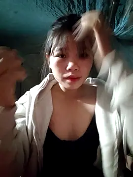 Snapshot of linh-miu99 chatting on November 30, 3:38 pm linh-miu99 online show from November 30, 3:38 pm