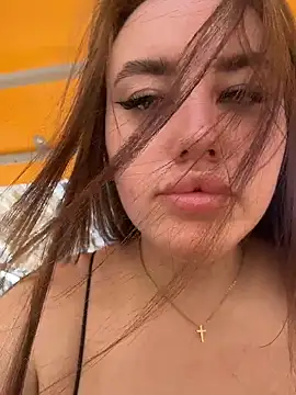 KiraSunshine online show from June 6, 3:22 am