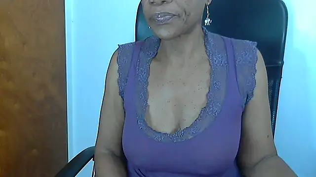 Hotcougar online show from February 22, 8:46 am