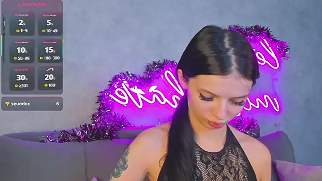 Snapshot of Eva_Mayers chatting on January 7, 1:08 am Eva Mayers online show from January 7, 1:08 am