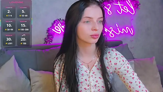 Snapshot of Eva_Mayers chatting on January 12, 12:49 am Eva Mayers online show from January 12, 12:49 am