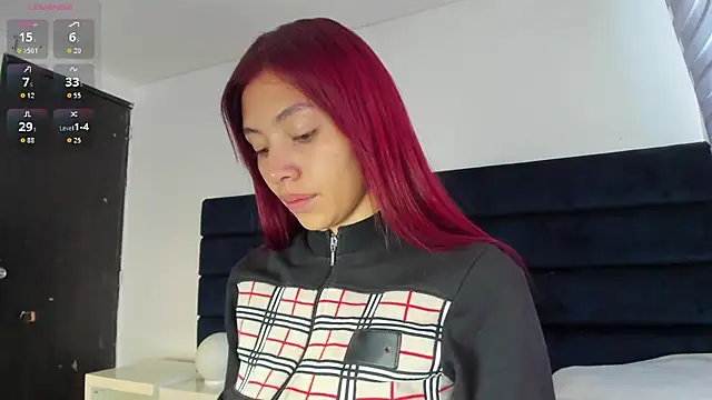 melanie roux   online show from February 25, 12:15 pm