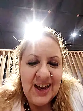 Snapshot of JennyInVegas chatting on July 18, 2:49 am JennyInVegas online show from July 18, 2:49 am