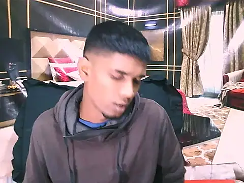 IndianThuggin online show from June 6, 9:08 pm
