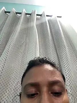 Snapshot of heenashai chatting on December 19, 8:16 pm heenashai online show from December 19, 8:16 pm