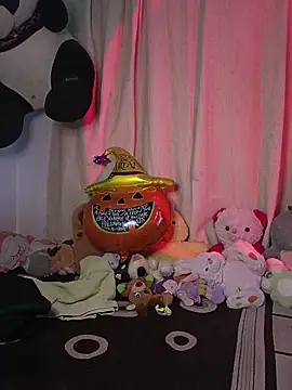 Snapshot of Ladyswap chatting on October 24, 3:14 am Ladyswap online show from October 24, 3:14 am