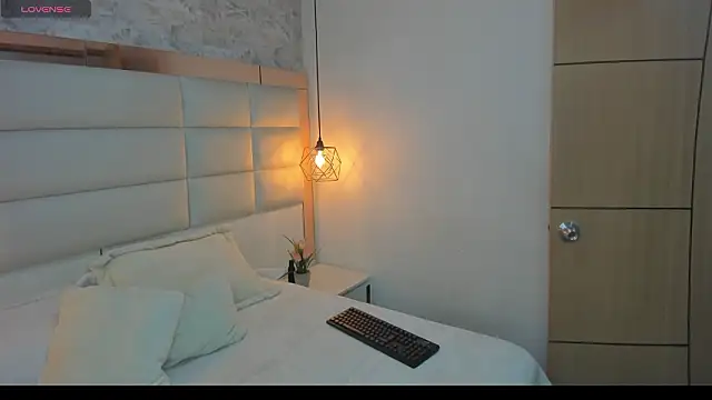 Sofia clk online show from March 14, 3:12 am