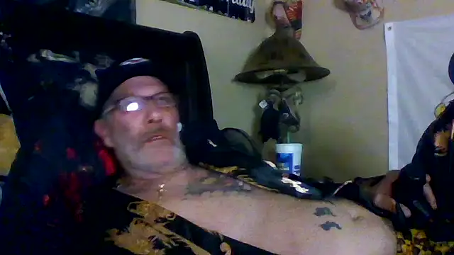 bigdaddyrooster online show from February 4, 5:57 am