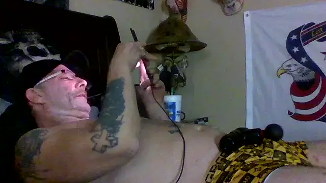 bigdaddyrooster online show from February 5, 5:23 am
