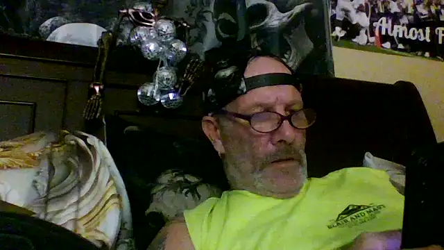 bigdaddyrooster online show from February 18, 4:41 am