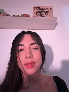 valeriahornier online show from February 16, 3:46 am