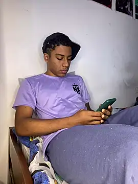 Snapshot of liam_Brooks9 chatting on January 12, 1:16 pm liam Brooks9 online show from January 12, 1:16 pm