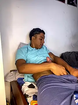 Snapshot of liam_Brooks9 chatting on January 13, 2:00 pm liam Brooks9 online show from January 13, 2:00 pm