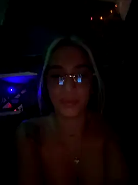 Snapshot of KIMBERLYPULIDO chatting on October 25, 3:58 am KIMBERLYPULIDO online show from October 25, 3:58 am