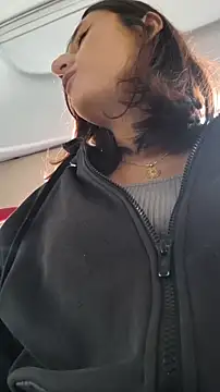 Snapshot of princess_foxxy chatting on November 15, 9:21 pm princess foxxy online show from November 15, 9:21 pm