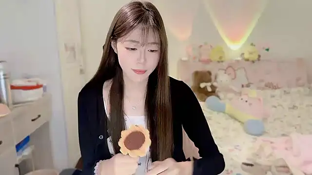 Snapshot of Onecutelittle chatting on November 11, 2:00 am Onecutelittle online show from November 11, 2:00 am