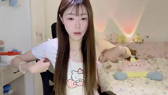 Snapshot of Onecutelittle chatting on November 17, 6:19 am Onecutelittle online show from November 17, 6:19 am