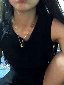 Snapshot of Kylie_beem chatting on November 9, 11:47 pm Kylie beem online show from November 9, 11:47 pm