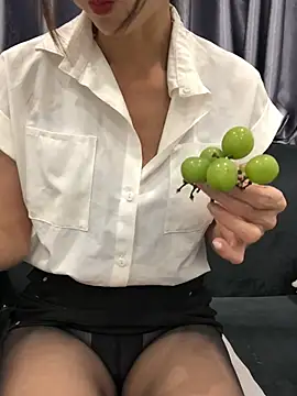 Kylie beem online show from July 17, 9:05 am