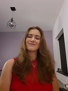 Snapshot of MiaRides19 chatting on December 5, 6:37 pm MiaRides19 online show from December 5, 6:37 pm