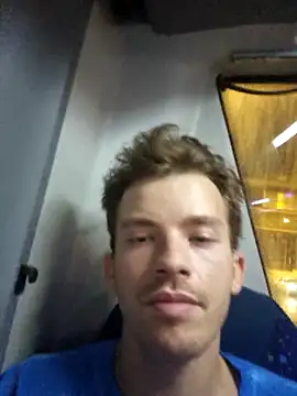 Snapshot of oraharoncohen chatting on November 4, 7:35 pm oraharoncohen online show from November 4, 7:35 pm