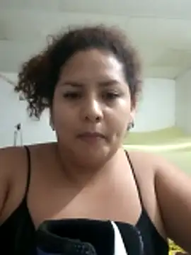 chikis12  online show from November 26, 5:19 am