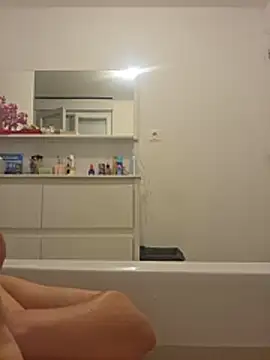 Snapshot of lasexycoquine59 chatting on June 25, 10:25 pm lasexycoquine59 online show from June 25, 10:25 pm