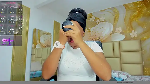 NahomiWalker  online show from February 20, 4:07 pm