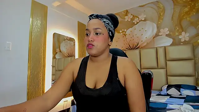 NahomiWalker  online show from March 9, 8:02 pm