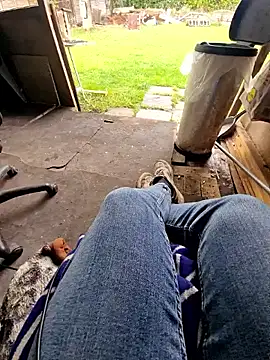 Snapshot of bbyxklaus chatting on October 21, 12:28 pm bbyxklaus online show from October 21, 12:28 pm