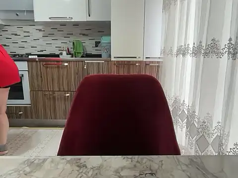 Snapshot of Sutgibiezgi chatting on November 14, 11:09 am Sutgibiezgi online show from November 14, 11:09 am