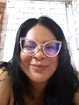 Snapshot of celeste122595 chatting on April 30, 2:56 pm celeste122595 online show from April 30, 2:56 pm