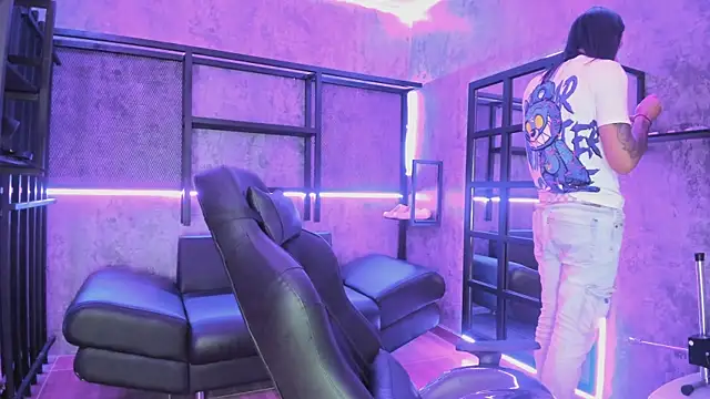 ArohomLester online show from January 8, 11:23 am