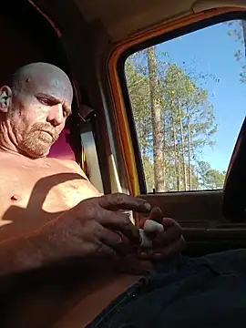 Snapshot of 1stcumngo chatting on November 10, 8:19 pm 1stcumngo online show from November 10, 8:19 pm