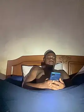 maloya267 online show from October 23, 8:02 am