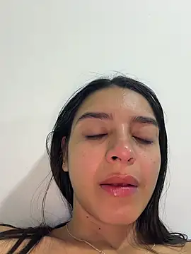 Snapshot of violeta365 chatting on July 2, 3:29 pm violeta365 online show from July 2, 3:29 pm