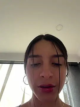 Snapshot of violeta365 chatting on July 14, 9:09 pm violeta365 online show from July 14, 9:09 pm