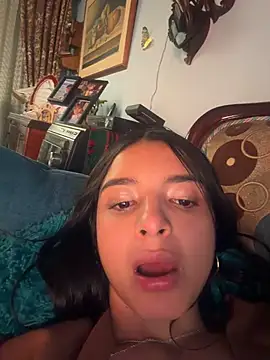 Snapshot of violeta365 chatting on July 26, 6:37 pm violeta365 online show from July 26, 6:37 pm