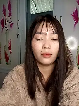 Snapshot of Fish_yellow chatting on November 13, 12:09 am Fish yellow online show from November 13, 12:09 am