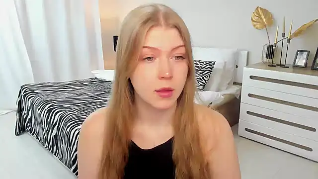 Stella Light online show from February 4, 4:18 am