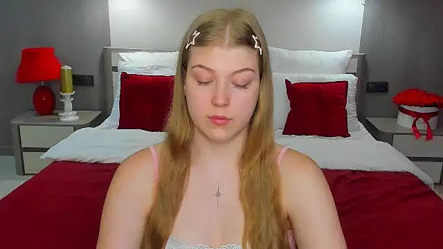 Stella Light online show from July 11, 4:48 am